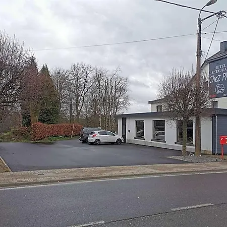 Hotel Chez Phil 2*