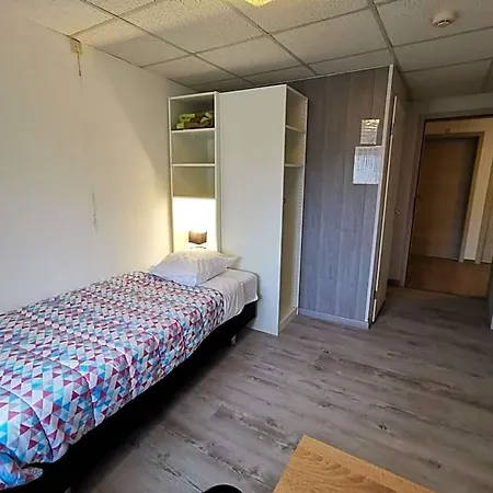 Отель Chez Phil Вэм